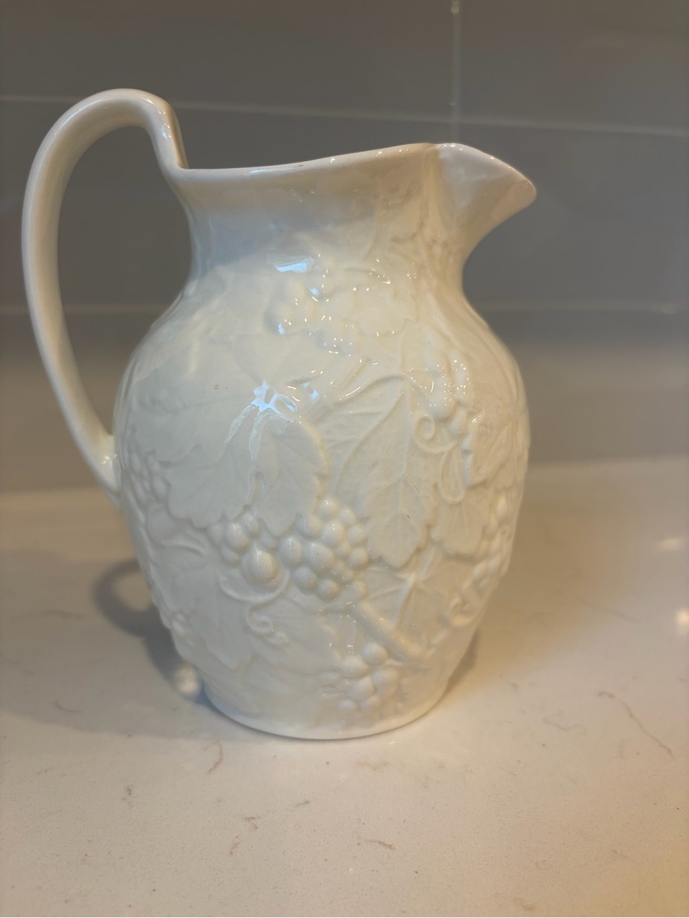 Wedgwood- strawberry & vine